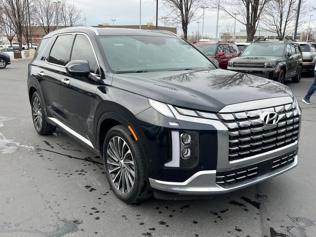 used 2023 Hyundai Palisade car, priced at $41,792