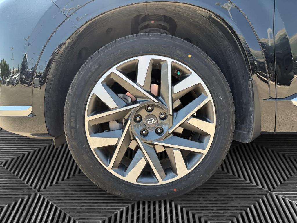 used 2023 Hyundai Santa Fe car, priced at $34,491