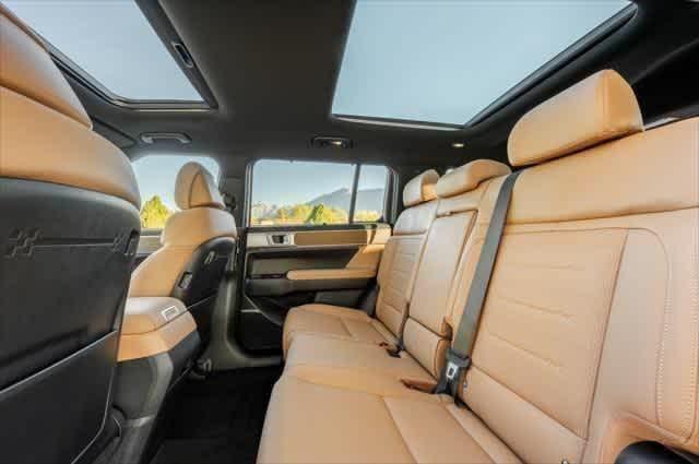new 2025 Hyundai SANTA FE HEV car, priced at $46,964
