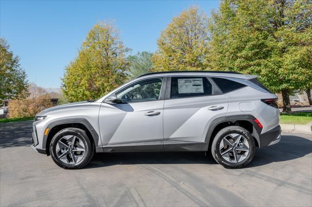 new 2025 Hyundai Tucson Hybrid car, priced at $37,995