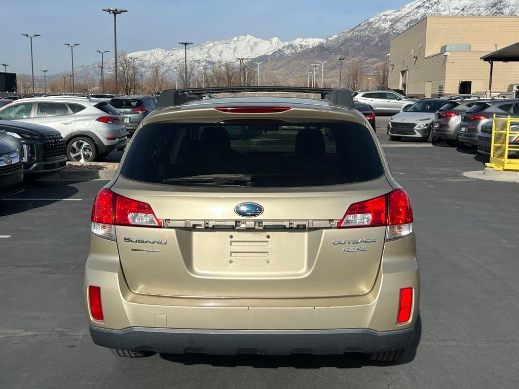 used 2010 Subaru Outback car, priced at $4,500