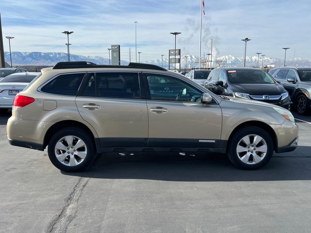 used 2010 Subaru Outback car, priced at $4,500