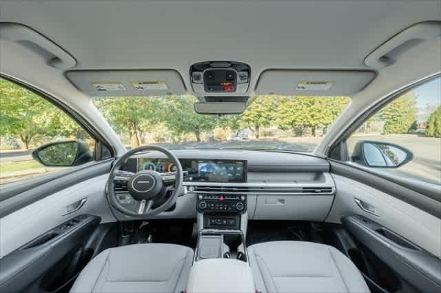 new 2025 Hyundai TUCSON Hybrid car, priced at $34,946