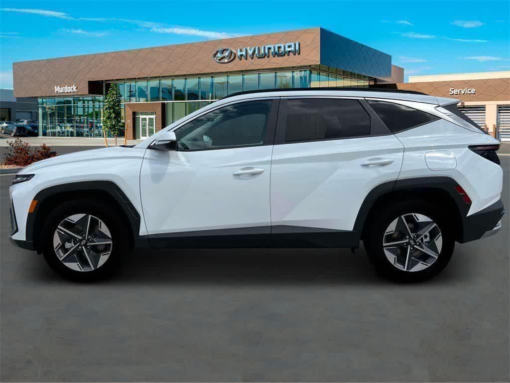 new 2025 Hyundai TUCSON Hybrid car, priced at $37,690