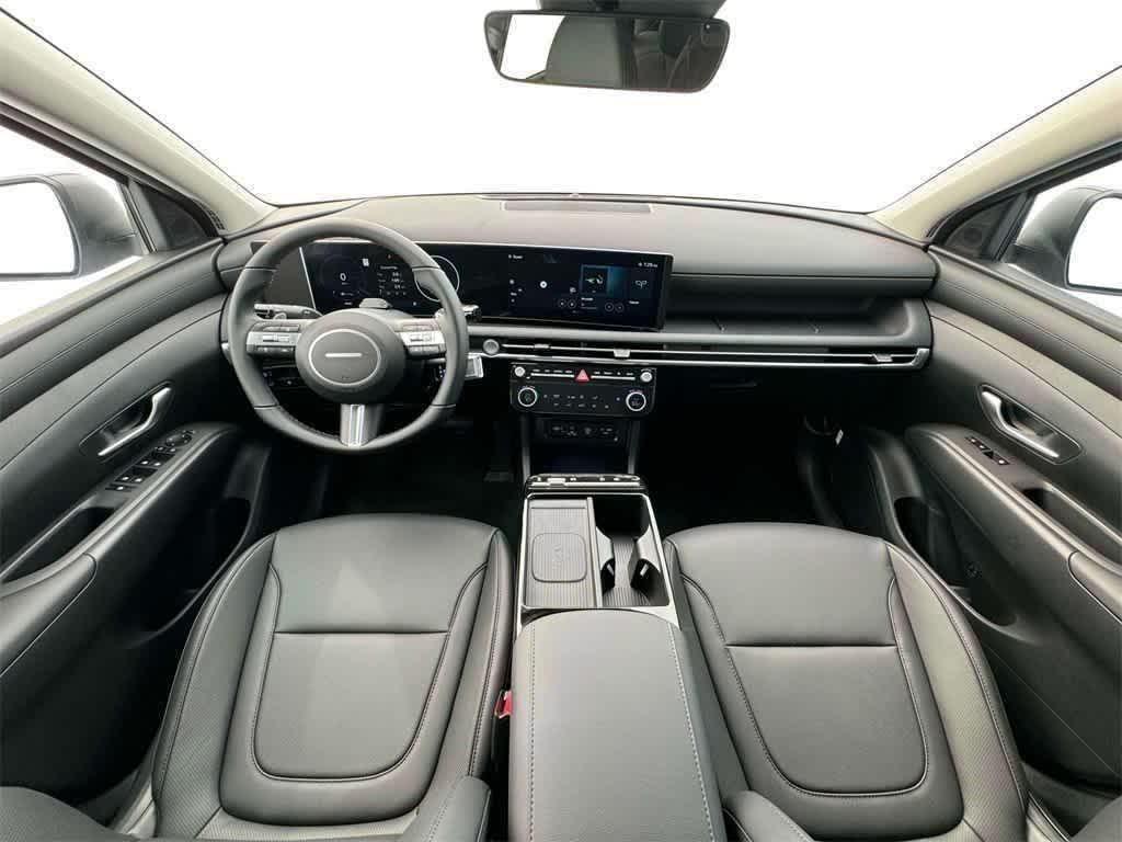 new 2025 Hyundai TUCSON Hybrid car, priced at $37,690