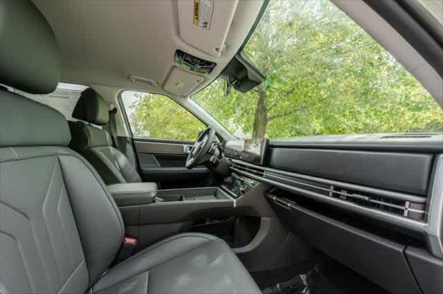 new 2025 Hyundai SANTA FE HEV car, priced at $40,095