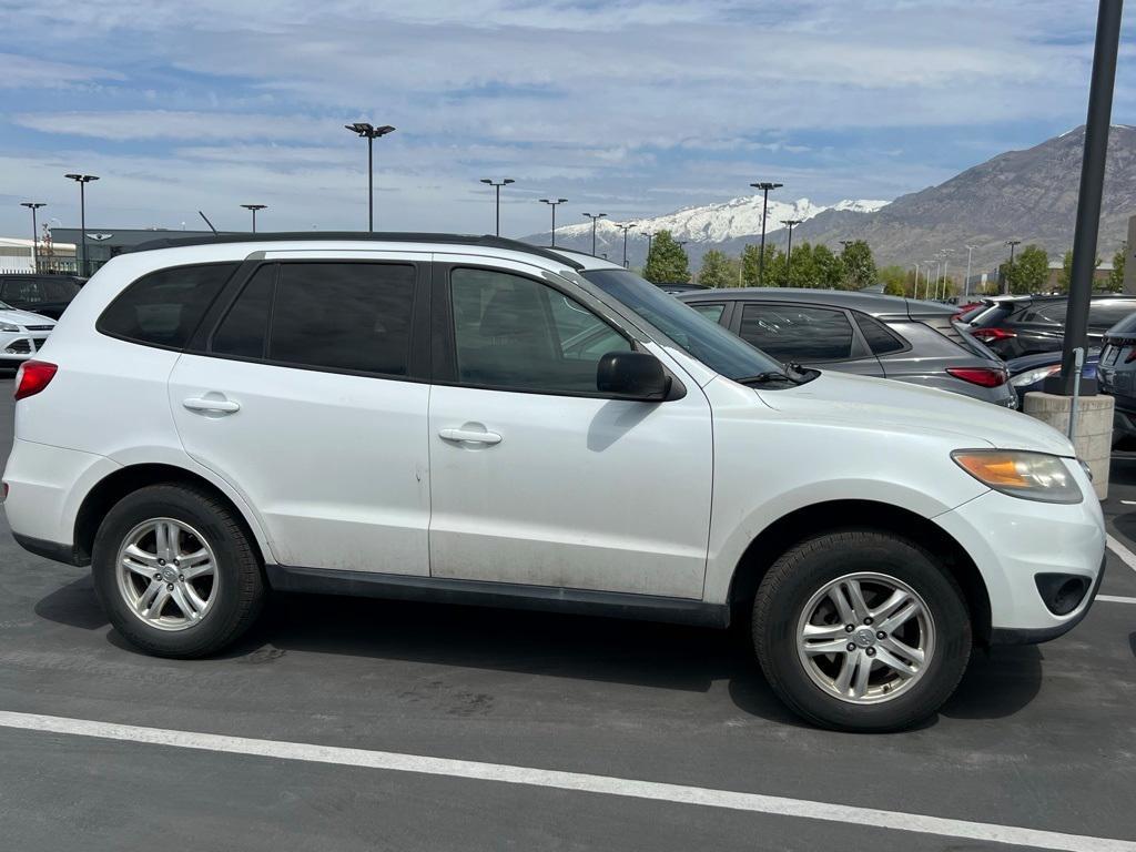 used 2012 Hyundai Santa Fe car, priced at $5,375
