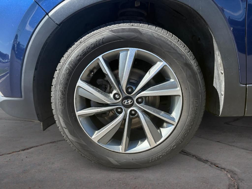 used 2019 Hyundai Santa Fe car, priced at $17,176