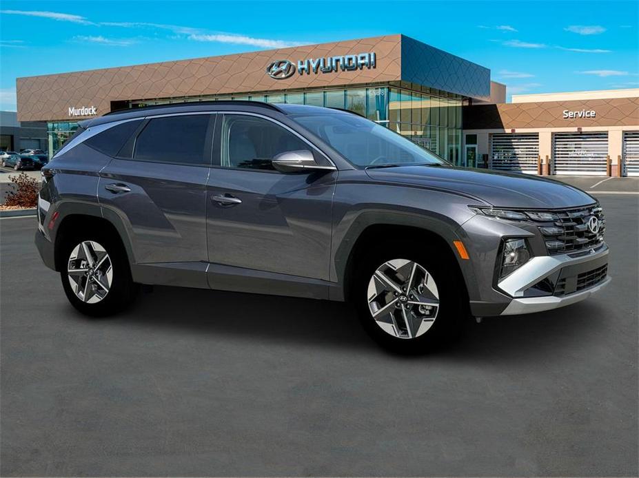 new 2025 Hyundai Tucson Hybrid car, priced at $38,350