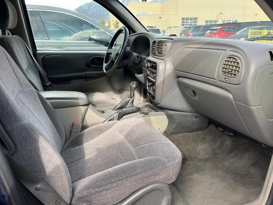 used 2004 Chevrolet TrailBlazer car, priced at $4,700