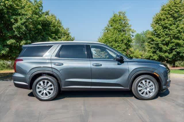 new 2025 Hyundai Palisade car, priced at $42,675