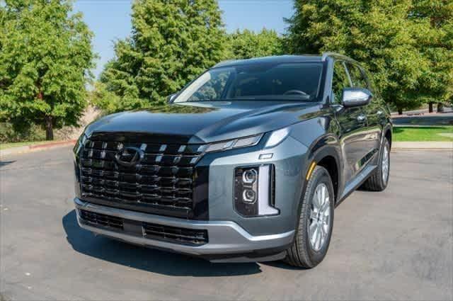 new 2025 Hyundai Palisade car, priced at $42,675