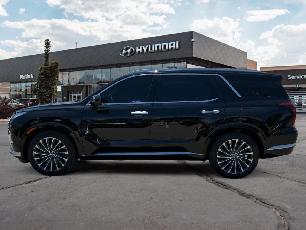 used 2023 Hyundai Palisade car, priced at $42,002