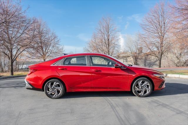 new 2025 Hyundai Elantra HEV car, priced at $31,555