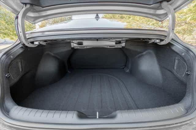 new 2025 Hyundai ELANTRA HEV car, priced at $26,970
