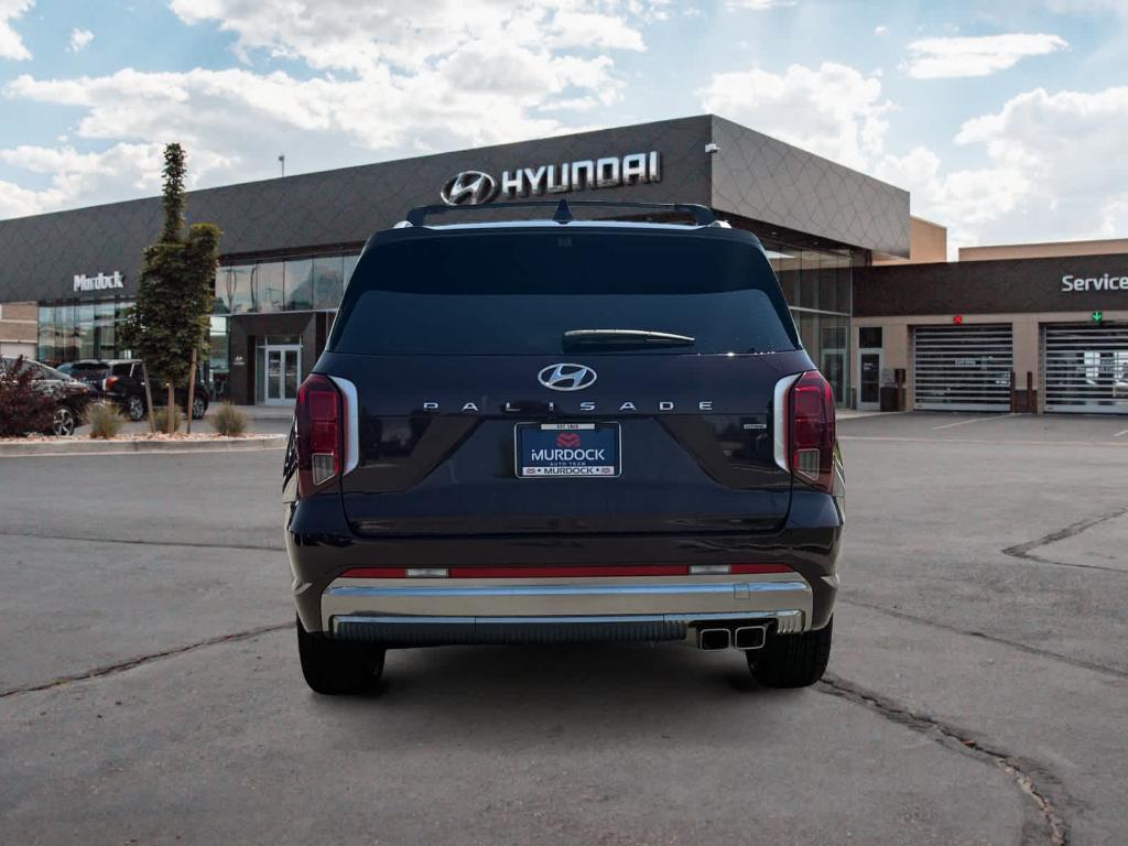 used 2023 Hyundai Palisade car, priced at $41,912