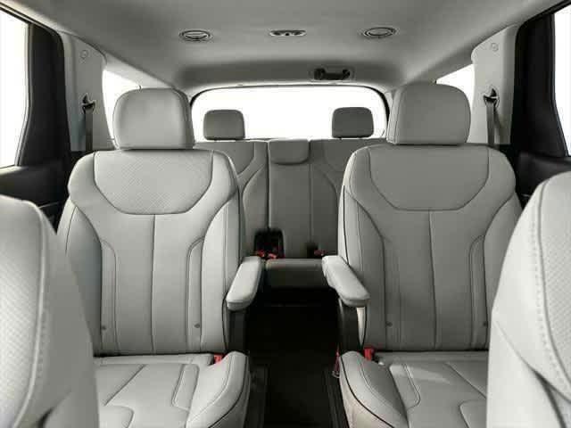 new 2025 Hyundai Palisade car, priced at $43,020