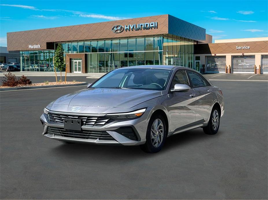 new 2025 Hyundai Elantra HEV car, priced at $26,740