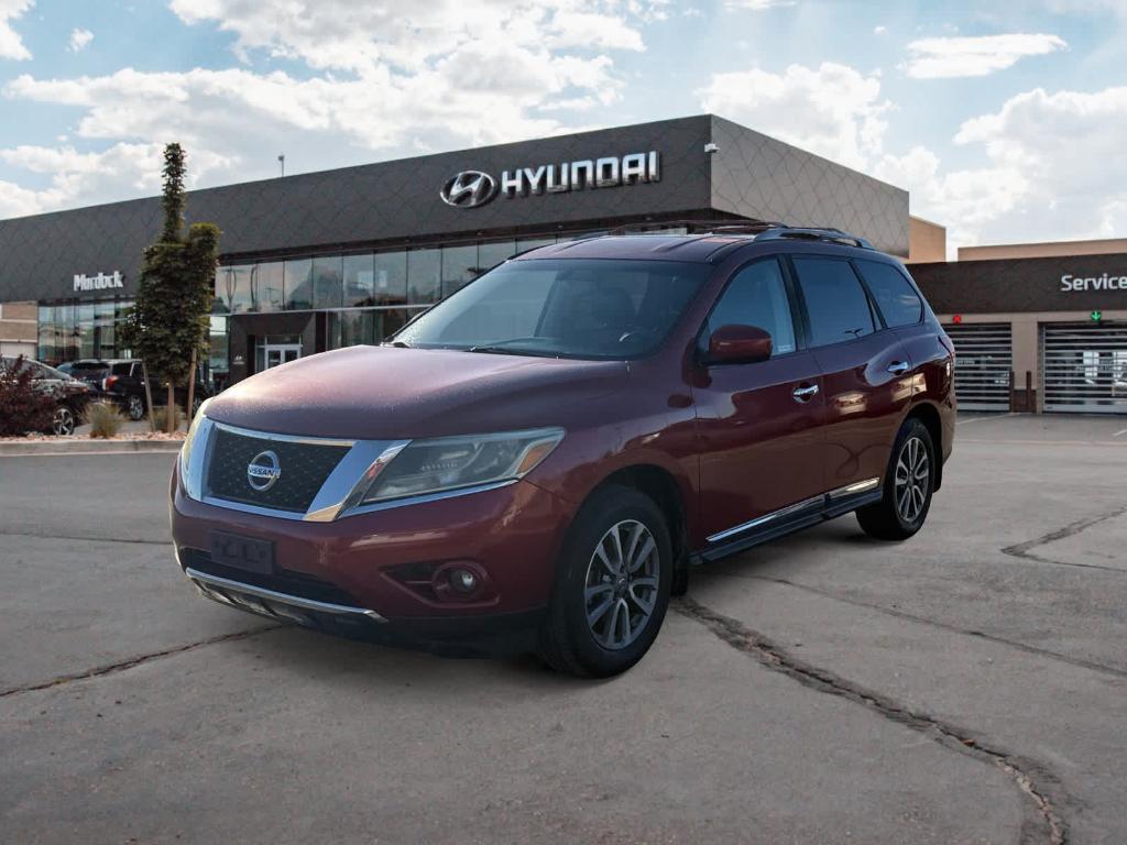 used 2014 Nissan Pathfinder car, priced at $8,995