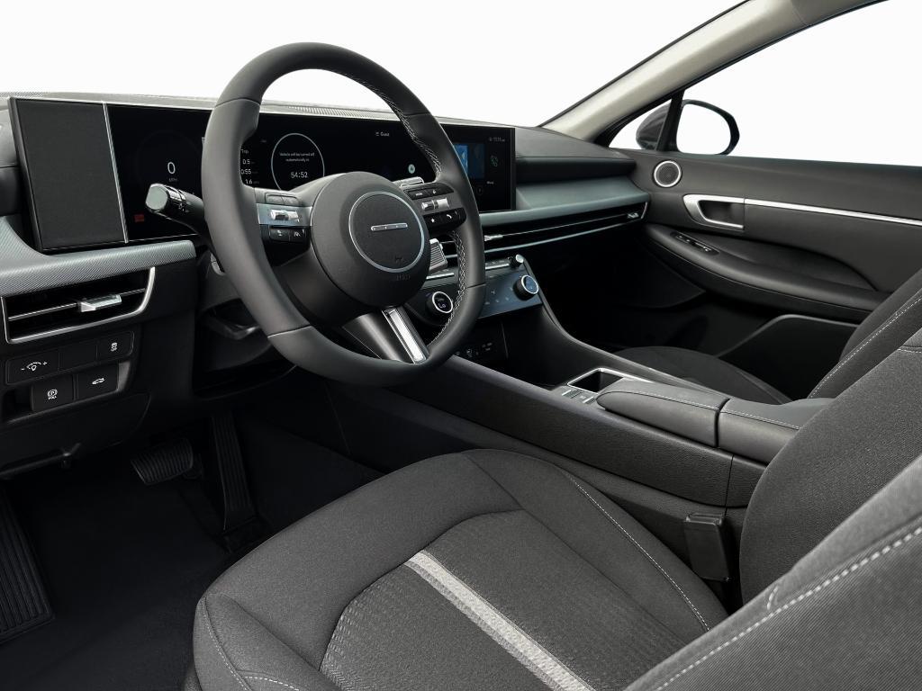 new 2025 Hyundai Sonata car, priced at $29,680