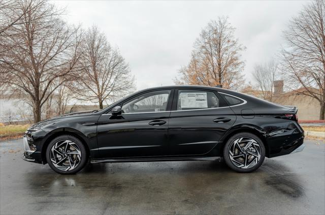 new 2025 Hyundai Sonata car, priced at $32,455