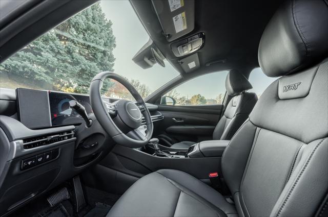 new 2025 Hyundai TUCSON Hybrid car