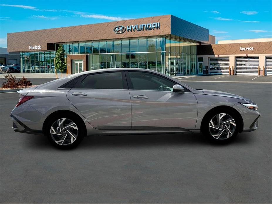 new 2025 Hyundai Elantra car, priced at $27,265