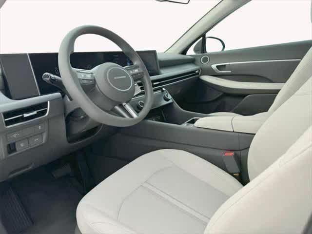 new 2025 Hyundai Sonata car, priced at $31,302
