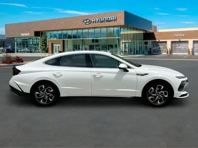 new 2025 Hyundai Sonata car, priced at $31,302