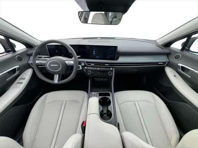 new 2025 Hyundai Sonata car, priced at $31,302