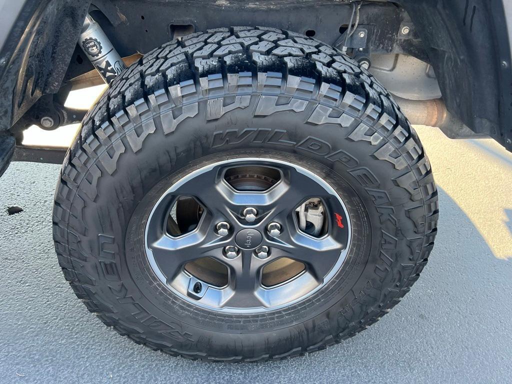 used 2020 Jeep Gladiator car, priced at $34,999