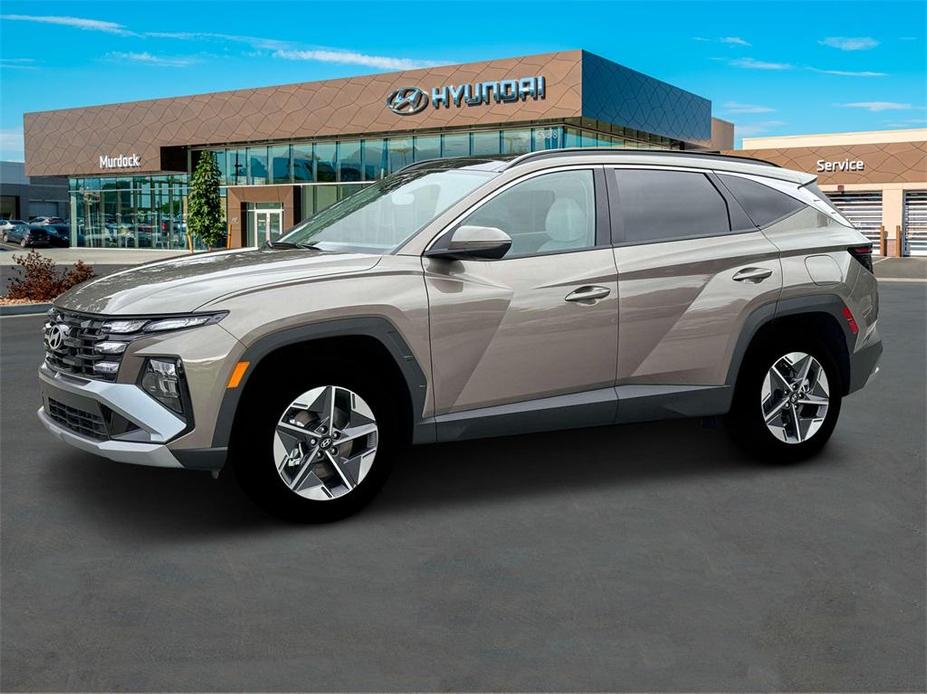 new 2025 Hyundai Tucson Hybrid car, priced at $38,350