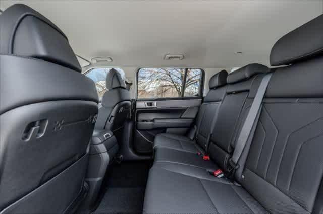 new 2025 Hyundai Santa Fe car, priced at $38,660