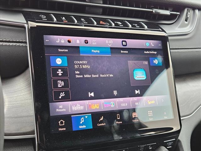 new 2025 Jeep Grand Cherokee L car, priced at $43,995