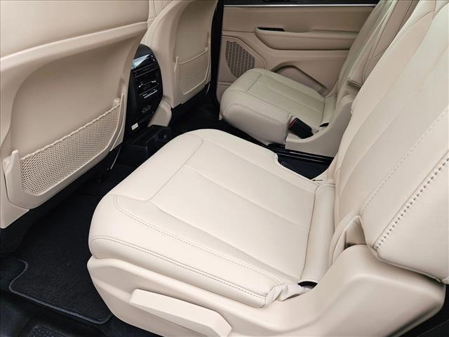 new 2025 Jeep Grand Cherokee L car, priced at $42,995