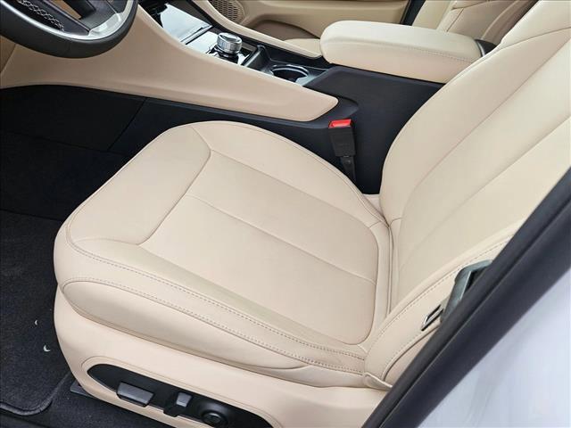 new 2025 Jeep Grand Cherokee L car, priced at $42,995