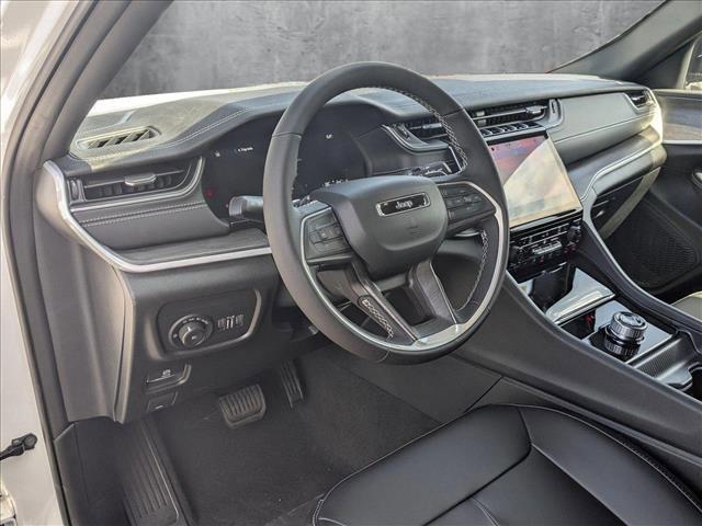 new 2025 Jeep Grand Cherokee car, priced at $47,625