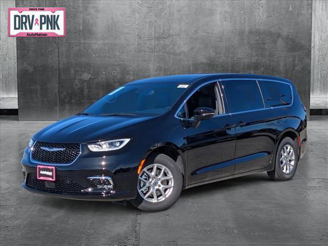 new 2025 Chrysler Pacifica car, priced at $39,995