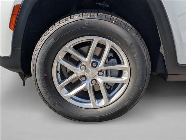 new 2025 Jeep Grand Cherokee car, priced at $36,834