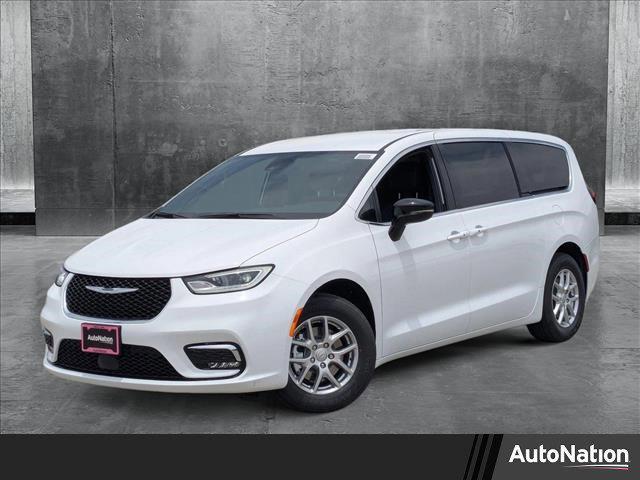 new 2025 Chrysler Pacifica car, priced at $39,595