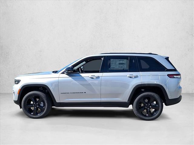 new 2025 Jeep Grand Cherokee car, priced at $44,580