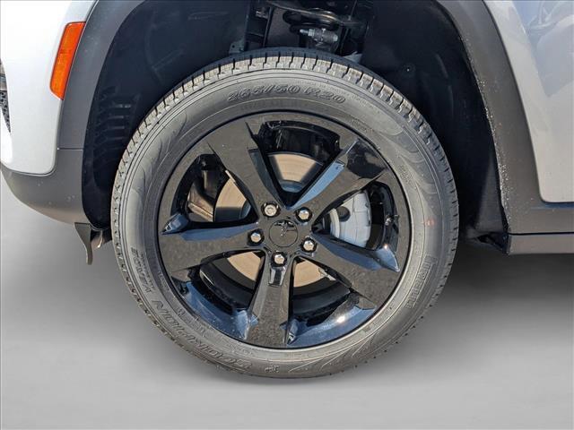 new 2025 Jeep Grand Cherokee car, priced at $44,580