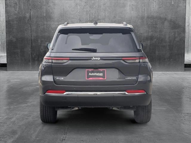 new 2025 Jeep Grand Cherokee car, priced at $50,010