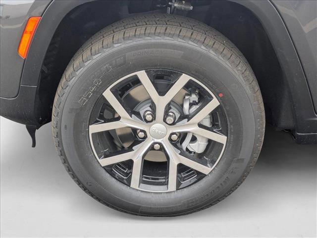 new 2025 Jeep Grand Cherokee car, priced at $44,245