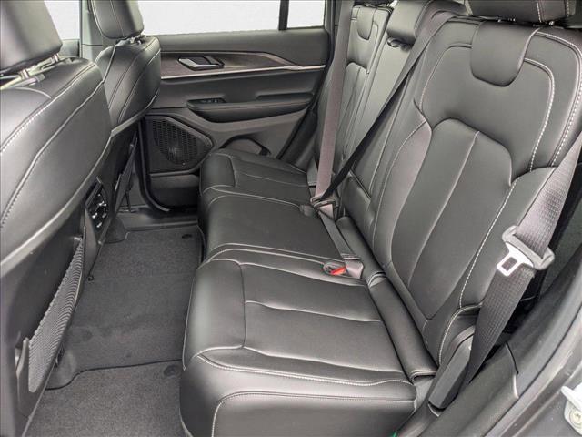 new 2025 Jeep Grand Cherokee car, priced at $44,245