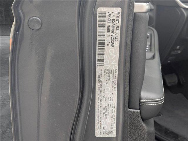 new 2025 Jeep Grand Cherokee car, priced at $50,010
