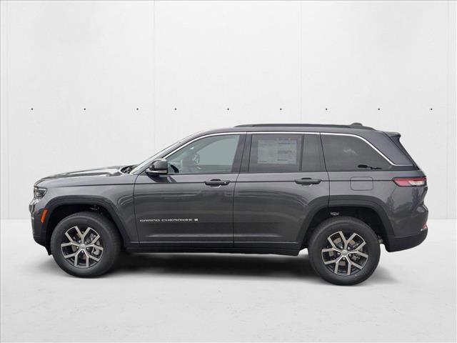 new 2025 Jeep Grand Cherokee car, priced at $44,245