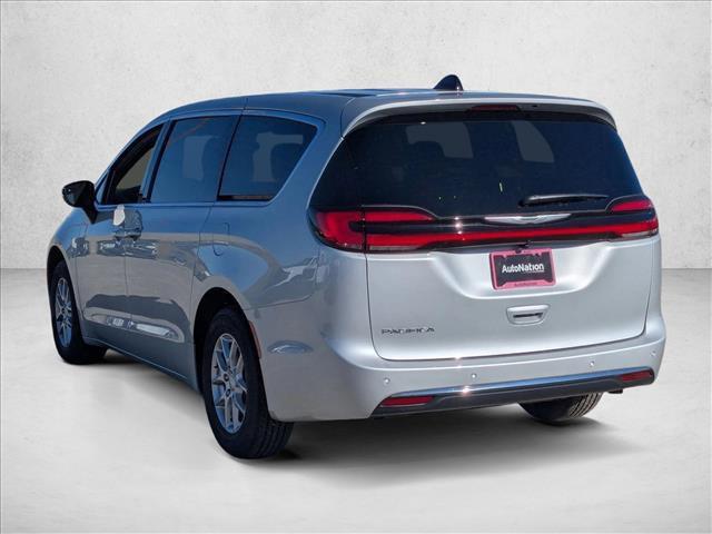 new 2026 Chrysler Pacifica car, priced at $39,033