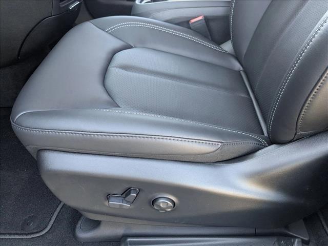 new 2026 Chrysler Pacifica car, priced at $39,033