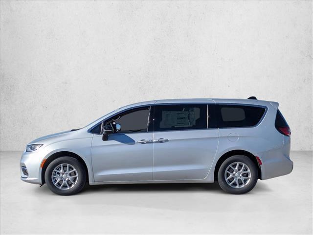 new 2026 Chrysler Pacifica car, priced at $39,033